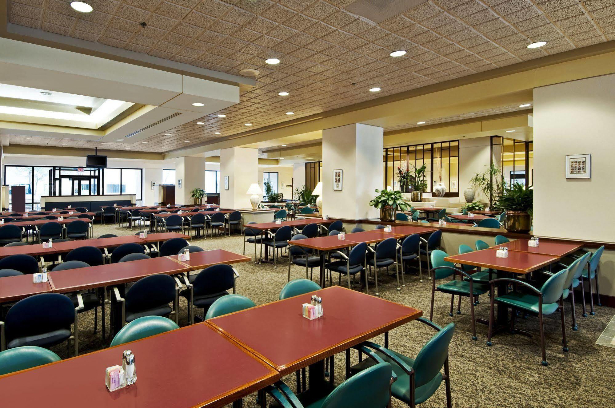 Nced Conference Center & Hotel Norman Εξωτερικό φωτογραφία